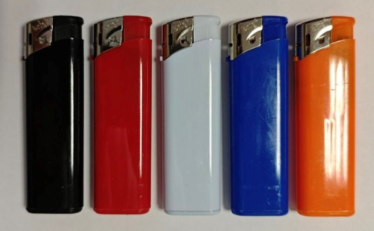 Зажигалка пьезо многоразовая 5 цветов  B525 POCKET RING